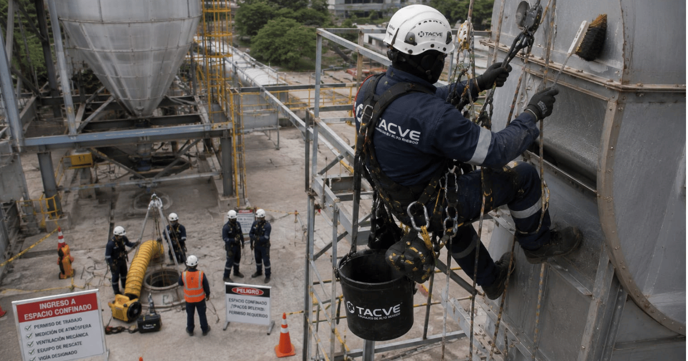 Limpieza Industrial en Altura en Panamá