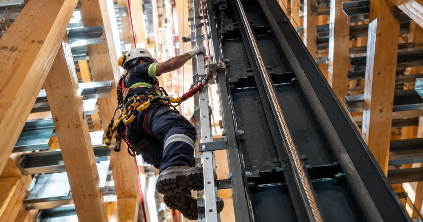 Protección Anticaídas para Escaleras en Panamá